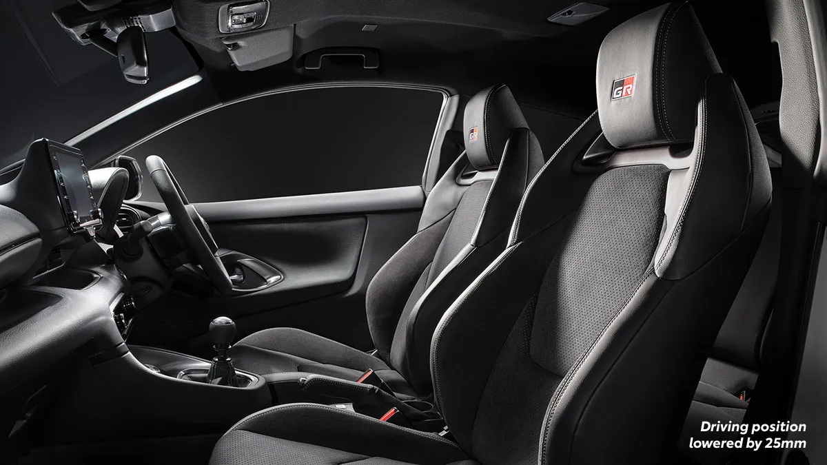 BRIN NAUB Sport Seats + Synthetic Leather