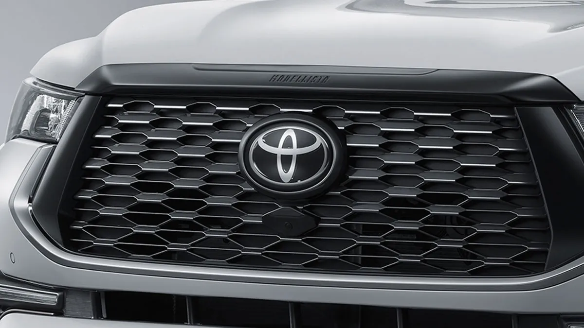 Grille Ornament Modellista (Q HEV & V HEV Modellista Type)